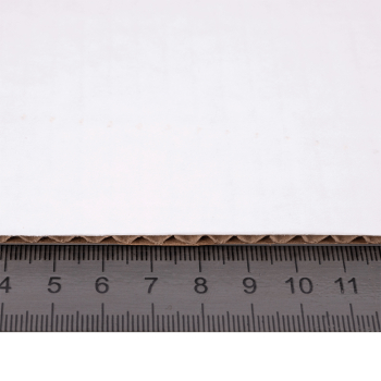 Гофрокартон Т23, бело-бурый, 1200*2060 мм